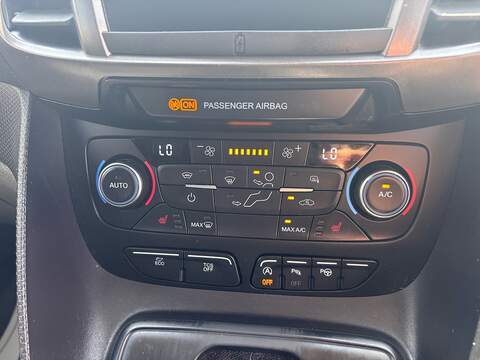 Ford Transit Connect 250 EcoBlue Active - U653