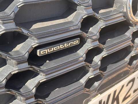 Audi Q5 TDI S line - U660