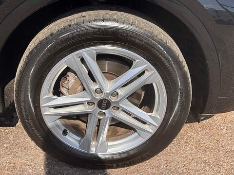 Audi Q5 TDI S line - U660