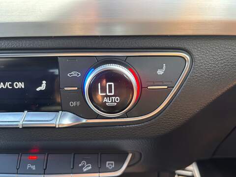 Audi Q5 TDI S line - U660