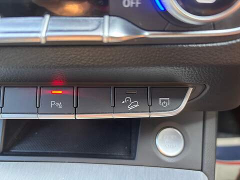 Audi Q5 TDI S line - U660