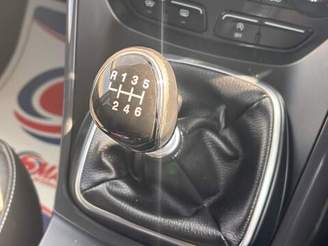 Ford Kuga TDCi Titanium - U663