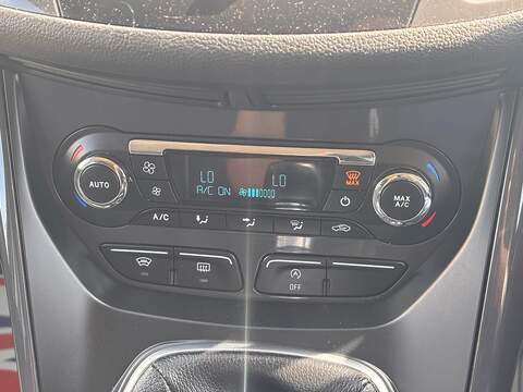 Ford Kuga TDCi Titanium - U663
