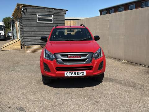 Isuzu D-Max TD Fury - U671