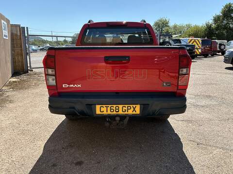 Isuzu D-Max TD Fury - U671