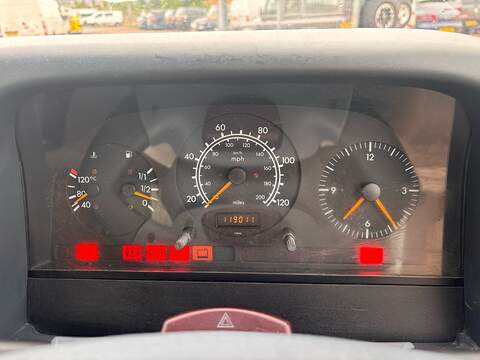 Mercedes-Benz Sprinter  - U676