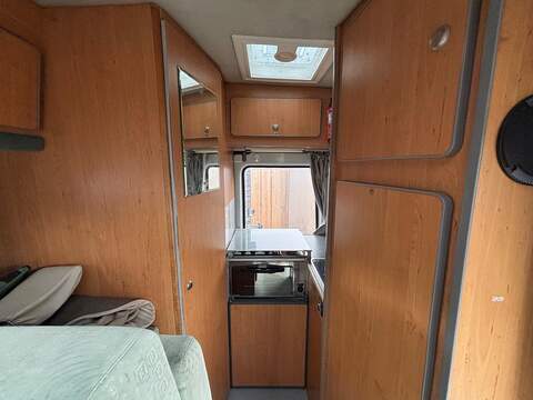 Mercedes-Benz Sprinter  - U676