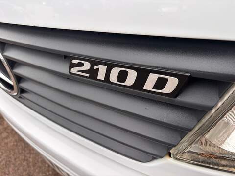Mercedes-Benz Sprinter  - U676