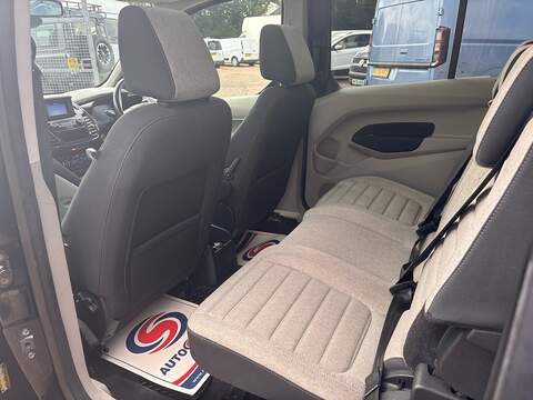 Ford Grand Tourneo Connect EcoBlue Titanium - U677