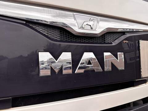 MAN TGX 26.500 6X4 Bls - U689