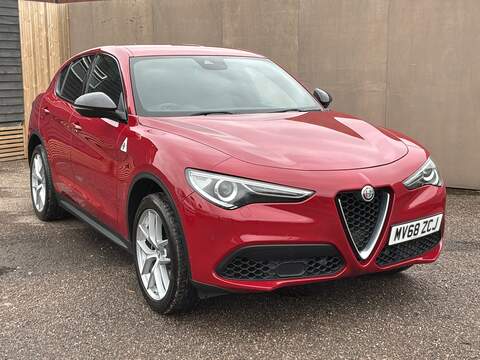 Alfa Romeo Stelvio T Milano Edizione - U690