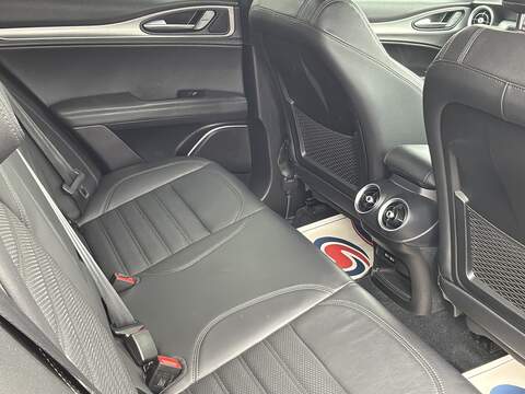Alfa Romeo Stelvio T Milano Edizione - U690