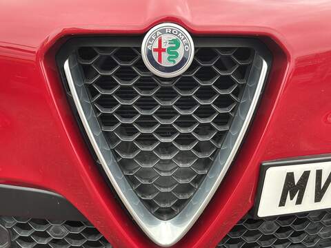 Alfa Romeo Stelvio T Milano Edizione - U690