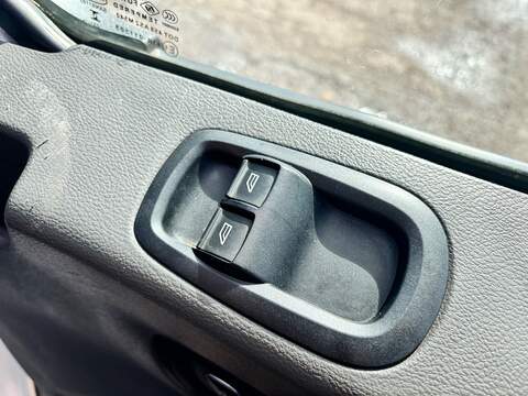 Ford Transit 350 EcoBlue Leader - U692