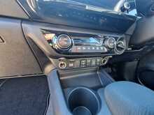 Toyota Hilux Invincible X 4WD D-4D-h Dcb 