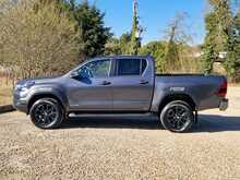 Toyota Hilux Invincible X 4WD D-4D-h Dcb 