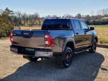 Toyota Hilux Invincible X 4WD D-4D-h Dcb 