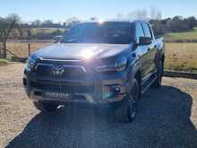 Toyota Hilux Invincible X 4WD D-4D-h Dcb 