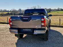 Toyota Hilux Invincible X 4WD D-4D-h Dcb 