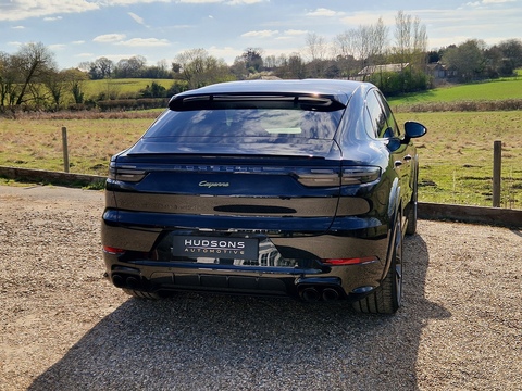 3.0 V6 E-Hybrid 17.9kWh Platinum Edition Coupe 5dr Petrol Plug-in Hybrid TiptronicS 4WD Euro 6 (s/s) (3.6kW Charger) (462 ps)