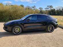 Porsche Cayenne V6 E-Hybrid Platinum Edition 