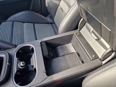 3.0 V6 E-Hybrid 17.9kWh Platinum Edition Coupe 5dr Petrol Plug-in Hybrid TiptronicS 4WD Euro 6 (s/s) (3.6kW Charger) (462 ps)