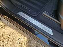 Porsche Cayenne V6 E-Hybrid Platinum Edition 