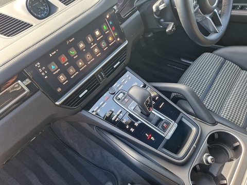 3.0 V6 E-Hybrid 17.9kWh Platinum Edition Coupe 5dr Petrol Plug-in Hybrid TiptronicS 4WD Euro 6 (s/s) (3.6kW Charger) (462 ps)