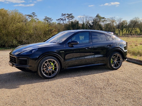 3.0 V6 E-Hybrid 17.9kWh Platinum Edition Coupe 5dr Petrol Plug-in Hybrid TiptronicS 4WD Euro 6 (s/s) (3.6kW Charger) (462 ps)