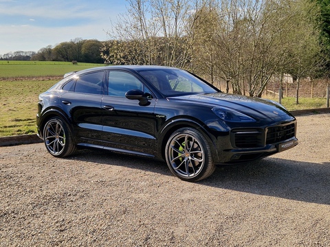 3.0 V6 E-Hybrid 17.9kWh Platinum Edition Coupe 5dr Petrol Plug-in Hybrid TiptronicS 4WD Euro 6 (s/s) (3.6kW Charger) (462 ps)