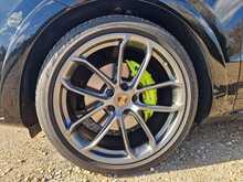 Porsche Cayenne V6 E-Hybrid Platinum Edition 