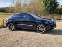 Porsche Cayenne V6 E-Hybrid Platinum Edition 