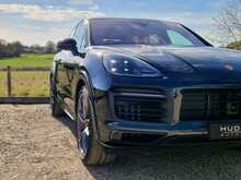 Porsche Cayenne V6 E-Hybrid Platinum Edition 