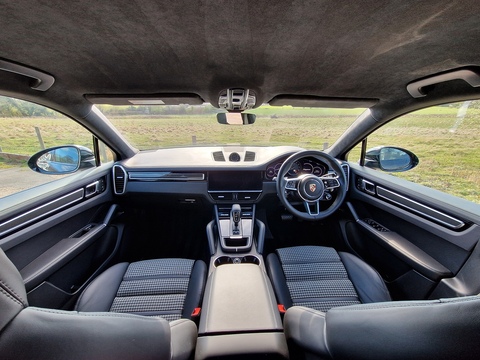 3.0 V6 E-Hybrid 17.9kWh Platinum Edition Coupe 5dr Petrol Plug-in Hybrid TiptronicS 4WD Euro 6 (s/s) (3.6kW Charger) (462 ps)