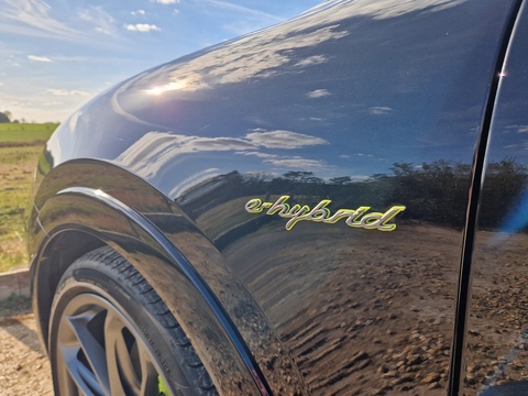 3.0 V6 E-Hybrid 17.9kWh Platinum Edition Coupe 5dr Petrol Plug-in Hybrid TiptronicS 4WD Euro 6 (s/s) (3.6kW Charger) (462 ps)