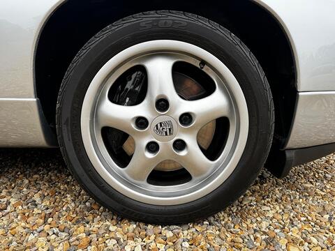 928 GTS Coupe 5.4 Automatic Petrol