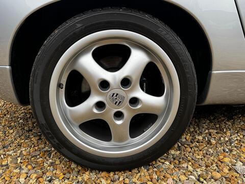 928 GTS Coupe 5.4 Automatic Petrol