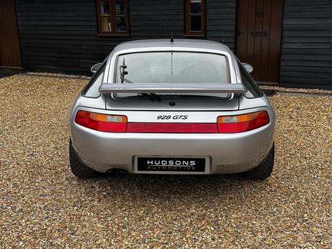 928 GTS Coupe 5.4 Automatic Petrol