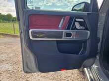 Mercedes-Benz G Class G63 V8 BiTurbo AMG Carbon Edition 