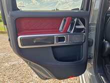 Mercedes-Benz G Class G63 V8 BiTurbo AMG Carbon Edition 