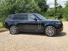 Land Rover Range Rover P460e Autobiography (LWB) 