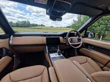 Land Rover Range Rover P460e Autobiography (LWB) 