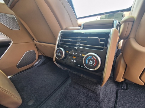 P460e Autobiography (LWB) 3.0 SUV Automatic Petrol/Electric