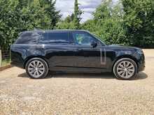 Land Rover Range Rover P460e Autobiography (LWB) 