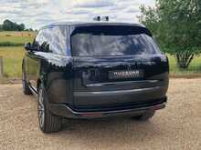 Land Rover Range Rover P460e Autobiography (LWB) 