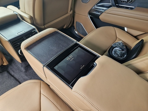 P460e Autobiography (LWB) 3.0 SUV Automatic Petrol/Electric