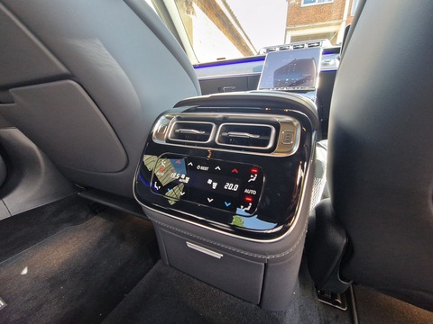 S 580 e L AMG Line Premium Plus Executive 3.0 4dr Saloon Automatic Petrol/Electric