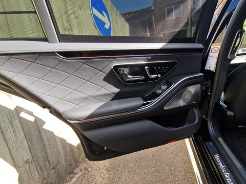 S 580 e L AMG Line Premium Plus Executive 3.0 4dr Saloon Automatic Petrol/Electric