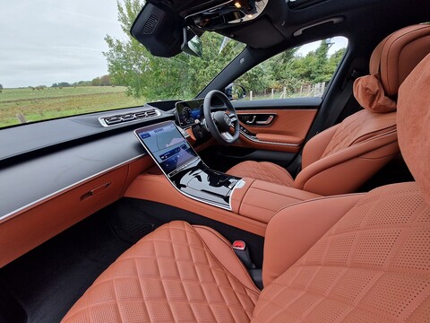 S 580 e L AMG Line Premium Plus Executive 3.0 4dr Saloon Automatic Petrol/Electric