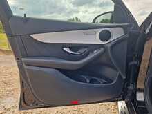 Mercedes-Benz GLC GLC220d AMG Line Premium 